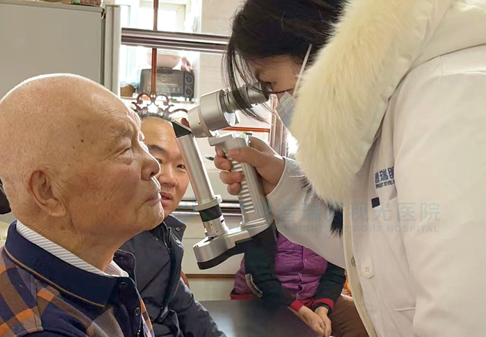 元旦前夕，關(guān)愛抗美援朝老兵傳承紅色基因